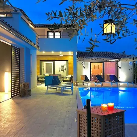 Irena By Guide Βίλα *