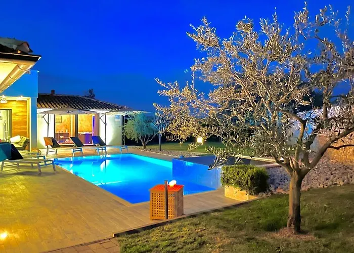 Villa Irena By Guide
