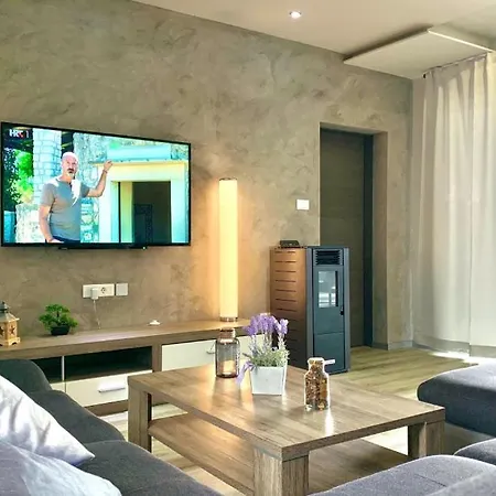 Villa Irena By Guide *