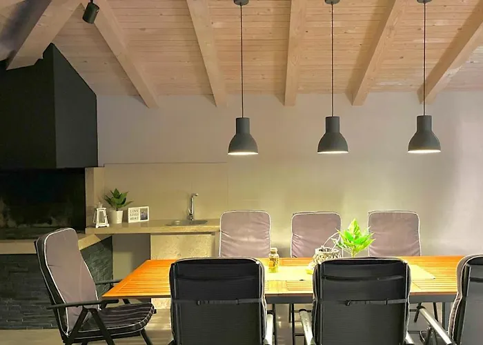 Villa Irena By Guide