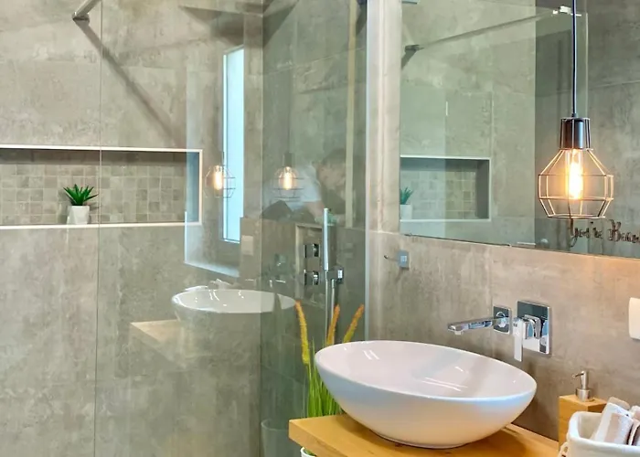 Irena By Guide Villa